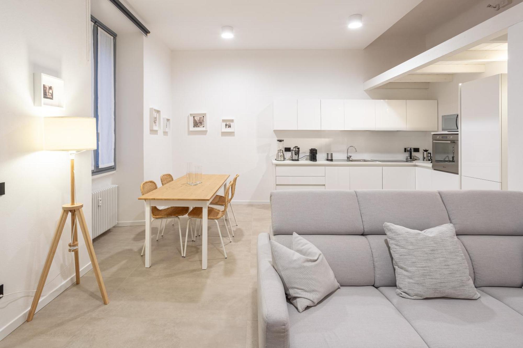 Appartamento Sant Ambroeus Garden *